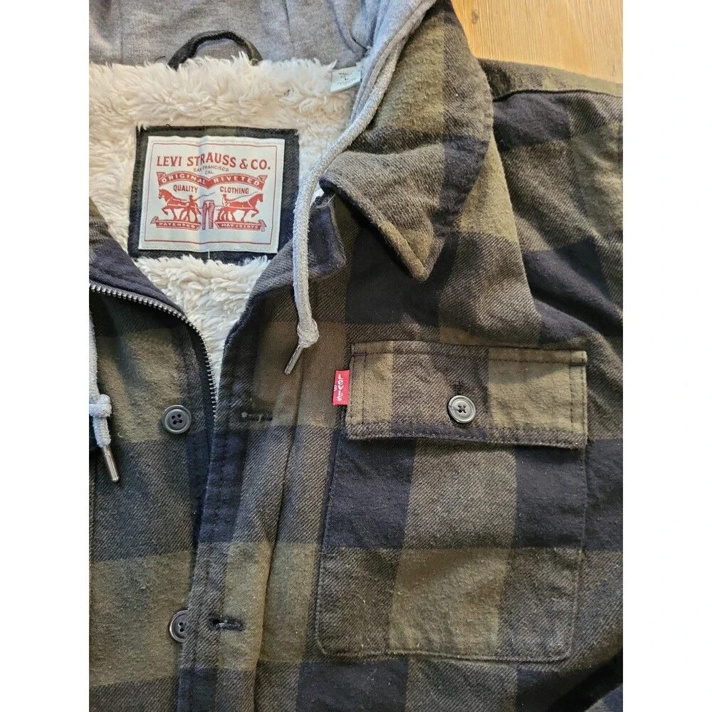 Levis levi sherpa